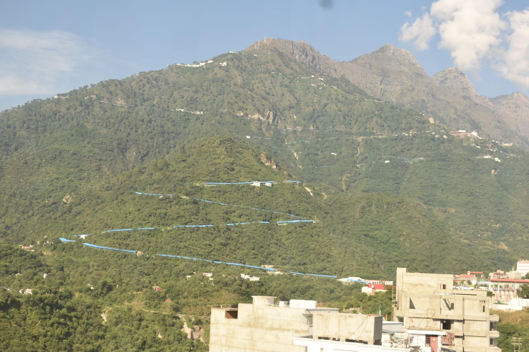 K C Residency Katra Katra (Jammu and Kashmir) Bagian luar foto