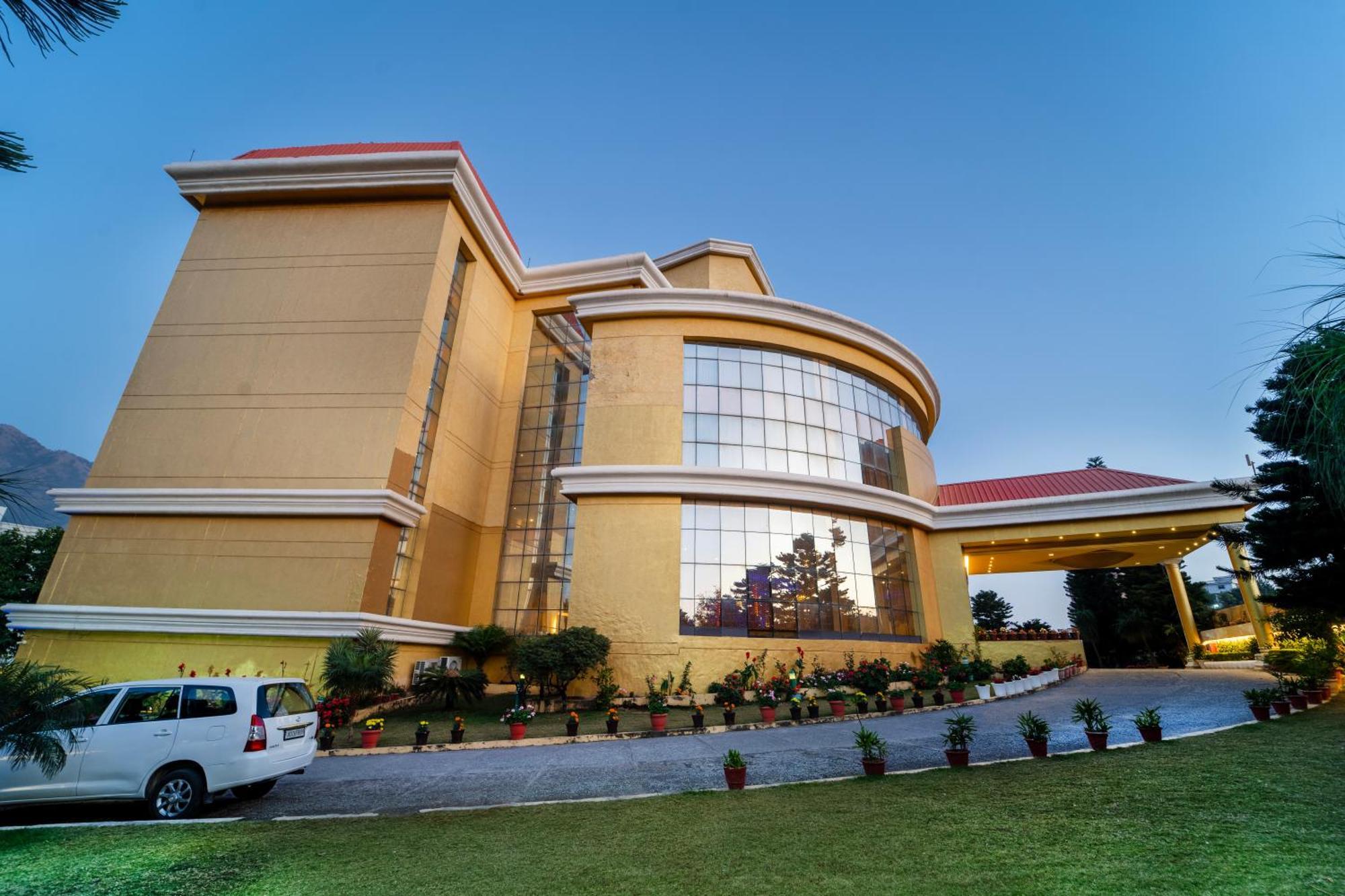 K C Residency Katra Katra (Jammu and Kashmir) Bagian luar foto